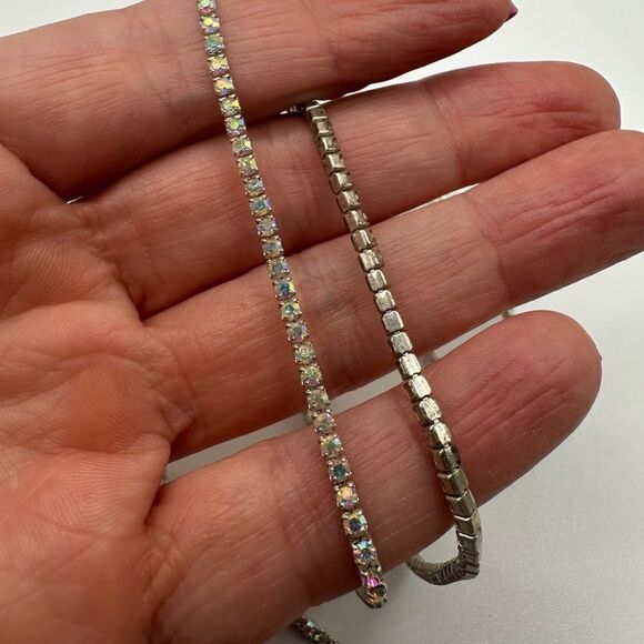 Long Aurora Borealis rhinestone bolero necklace! - Picture 8 of 12